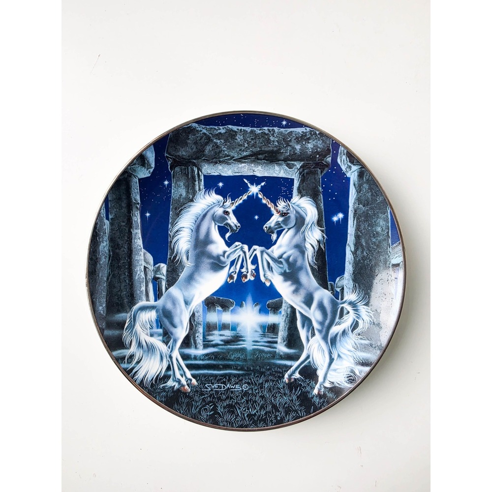Royal Doulton Meeting of the Unicorns Sue Dawe Collector Plate HA2883 8in